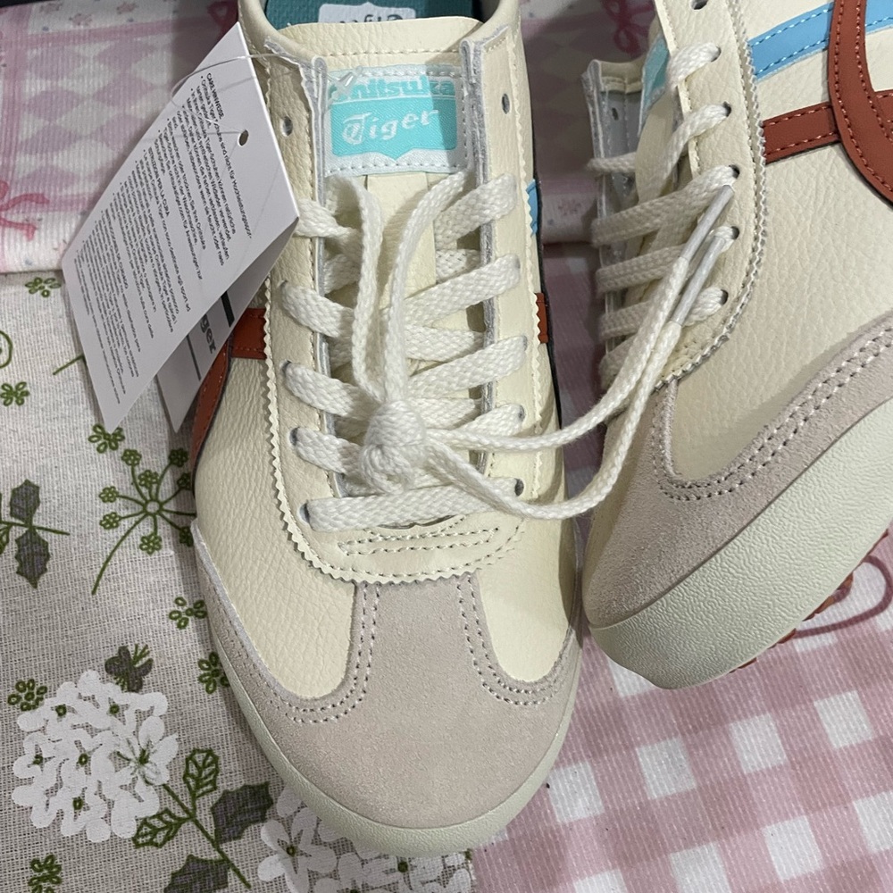 Onitsuka Tiger Cream Sneakers with Rust & Light Blue Stripes - Picture 8 of 9